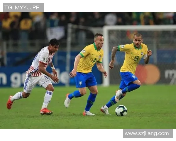 巴西队与巴拉圭的激战回顾：精彩瞬间与战术分析